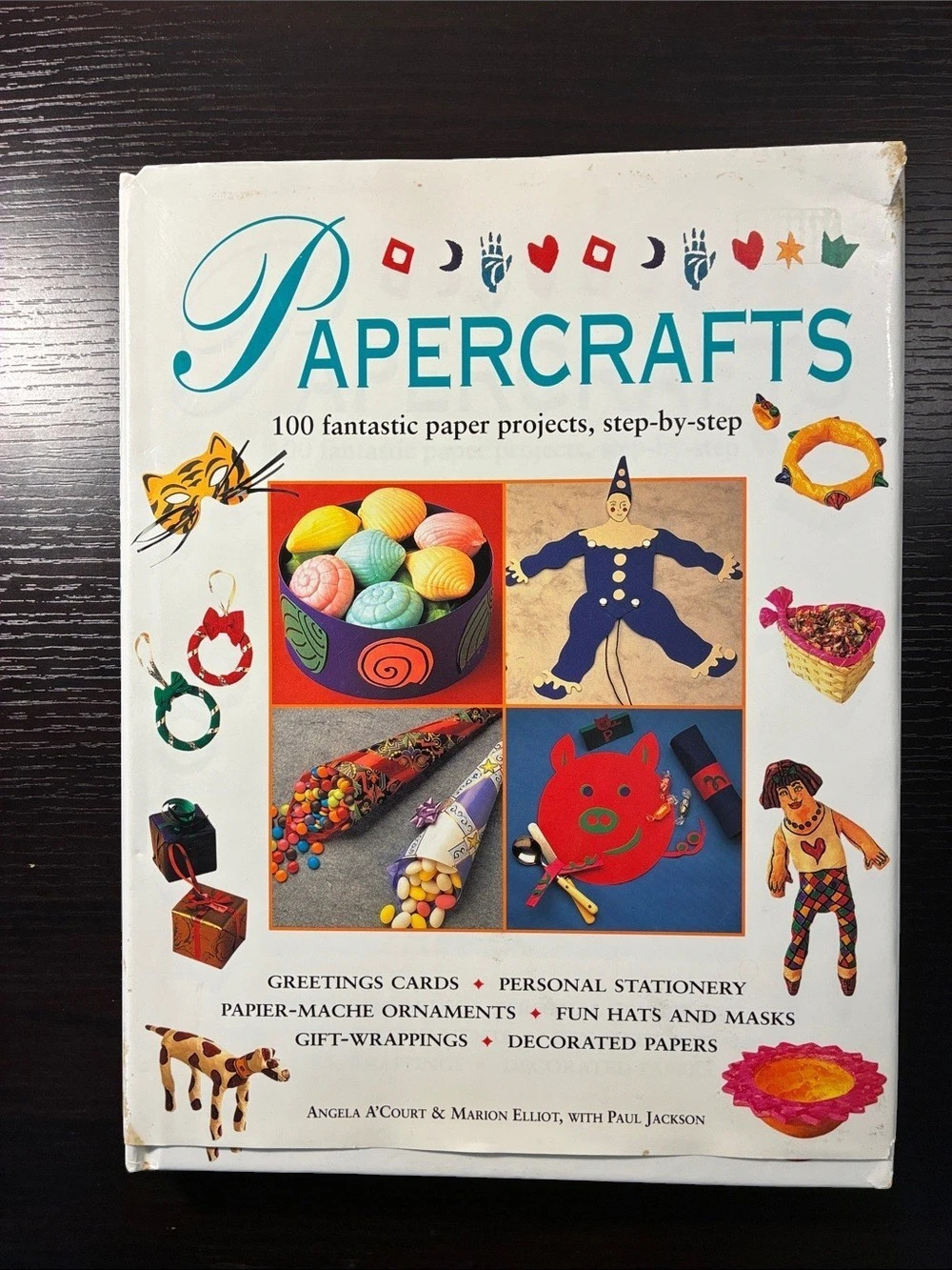 Papercrafts 100 Fantastic Paper Projects Book